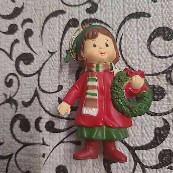 Set of Four Bradford Novelty Ornaments - Picture 4 of 9